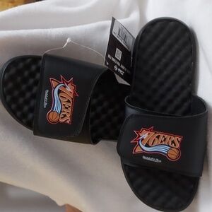 Mitchell & Ness 76ers Slides